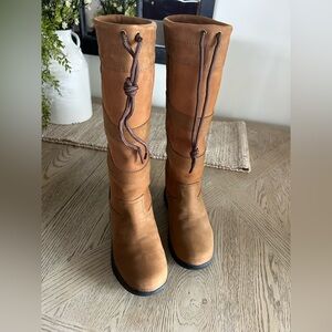 Dublin River boots size 9 wide calf